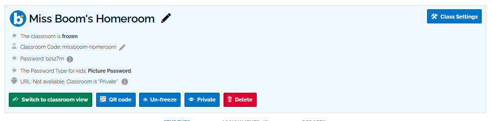 An image of a classroom, highlighting the calssroom URL and the blue button labelled "private".